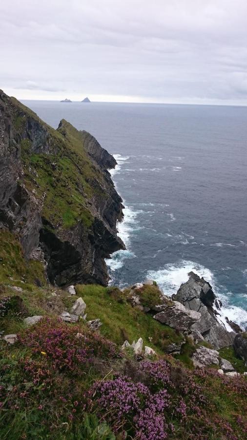 Skellig View Harbour View Sunrise Apartment Portmagee Esterno foto